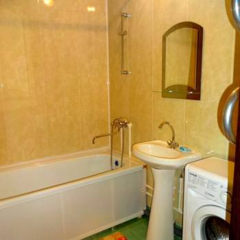 Сдается Многокомнатная квартира, 82 м²