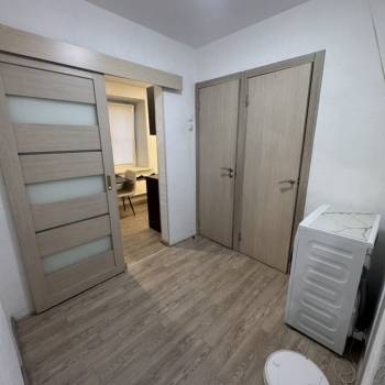 Продается 1-комнатная квартира, 43 м²