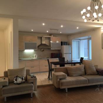 Продается 3-х комнатная квартира, 110 м²