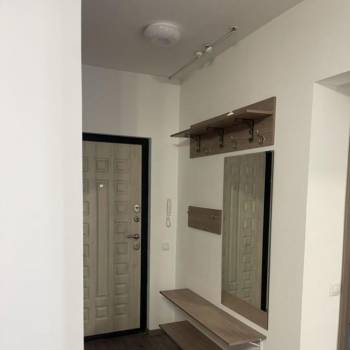Продается 1-комнатная квартира, 40 м²
