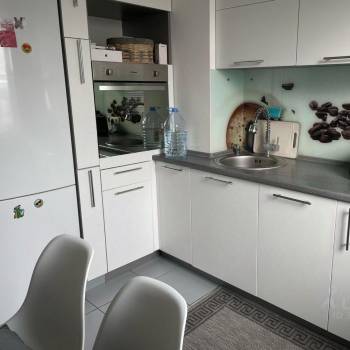 Продается 1-комнатная квартира, 40 м²
