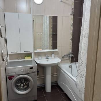 Сдается Многокомнатная квартира, 86 м²