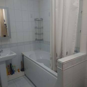 Сдается 2-х комнатная квартира, 64 м²