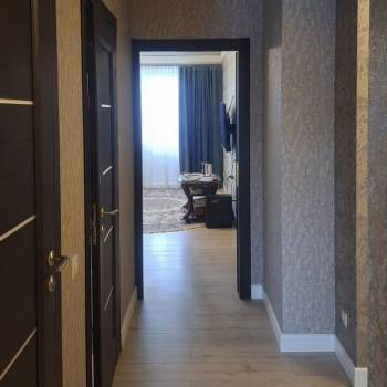 Продается 2-х комнатная квартира, 71,8 м²