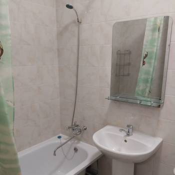 Сдается 2-х комнатная квартира, 62 м²