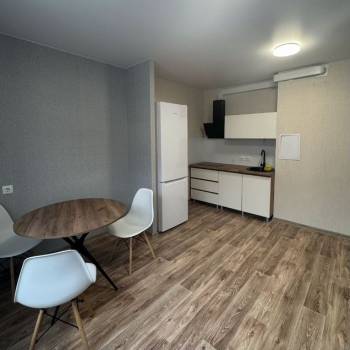Сдается Многокомнатная квартира, 58,4 м²