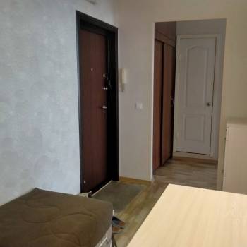 Продается 1-комнатная квартира, 40,7 м²