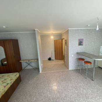 Сдается 1-комнатная квартира, 42 м²