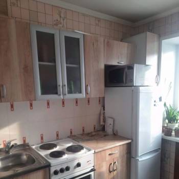Продается 1-комнатная квартира, 32 м²