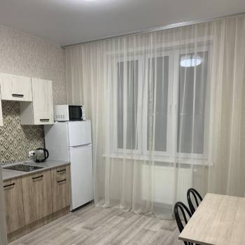 Сдается 2-х комнатная квартира, 62 м²