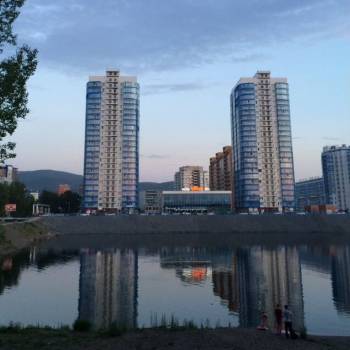 Сдается 1-комнатная квартира, 42,2 м²
