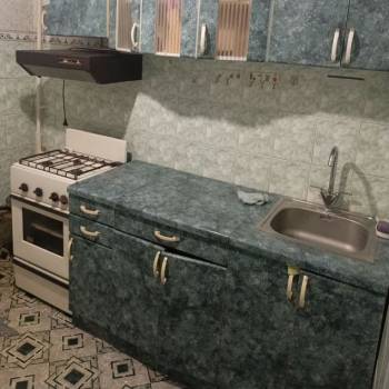 Продается 1-комнатная квартира, 32 м²