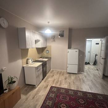 Сдается 1-комнатная квартира, 30 м²