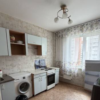 Продается 1-комнатная квартира, 40,5 м²