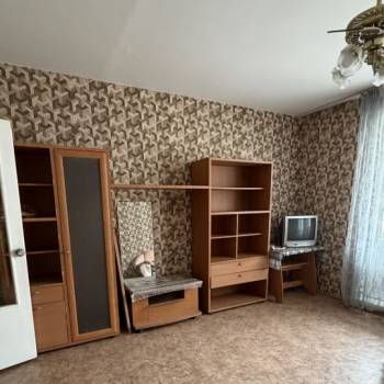 Продается 1-комнатная квартира, 40,5 м²