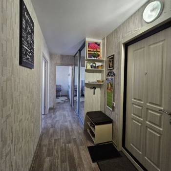 Продается 2-х комнатная квартира, 52 м²