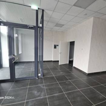 Продается Нежилое помещение, 116 м²