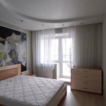 Сдается Многокомнатная квартира, 60 м²