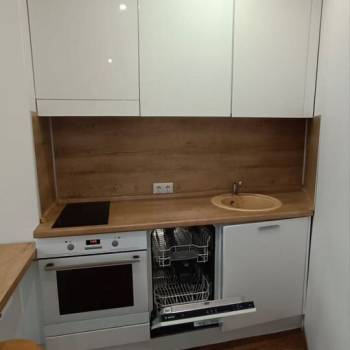 Сдается Многокомнатная квартира, 60 м²