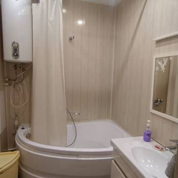 Сдается Многокомнатная квартира, 60 м²