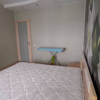Сдается Многокомнатная квартира, 60 м²