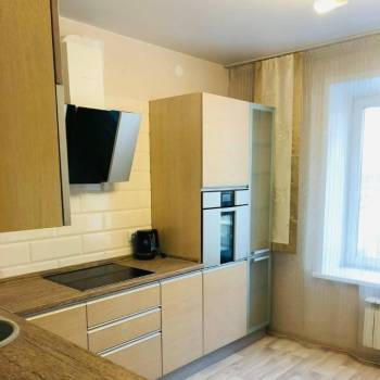Продается 2-х комнатная квартира, 65,8 м²