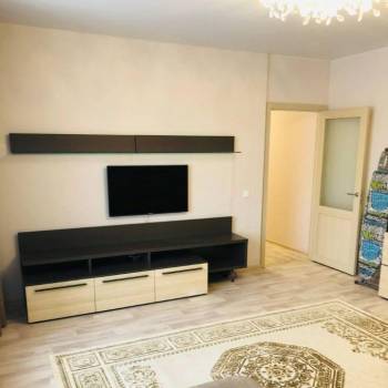 Продается 2-х комнатная квартира, 65,8 м²
