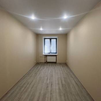 Сдается Многокомнатная квартира, 60 м²