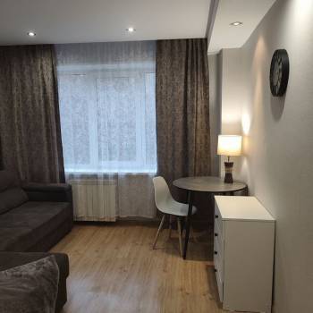Сдается Многокомнатная квартира, 60 м²
