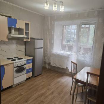 Сдается 1-комнатная квартира, 40,5 м²