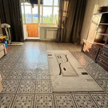 Продается Многокомнатная квартира, 84 м²
