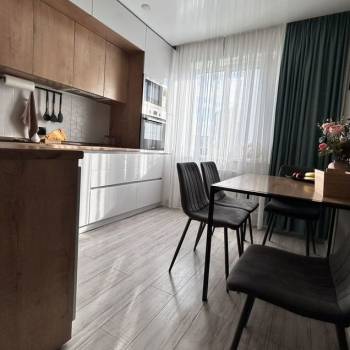 Продается 3-х комнатная квартира, 69,9 м²