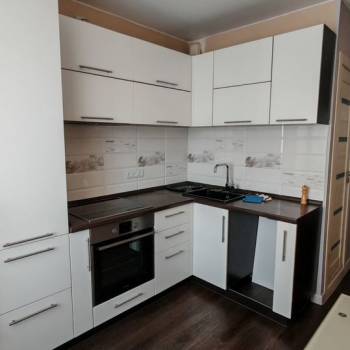 Продается Многокомнатная квартира, 82,9 м²