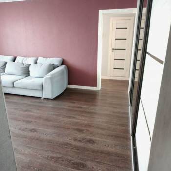 Продается Многокомнатная квартира, 82,9 м²
