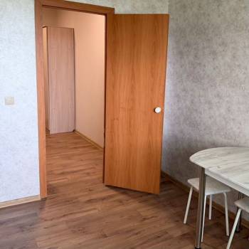 Сдается 1-комнатная квартира, 52,7 м²