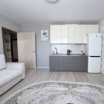 Продается 1-комнатная квартира, 36,9 м²