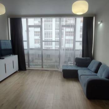 Сдается 1-комнатная квартира, 53 м²