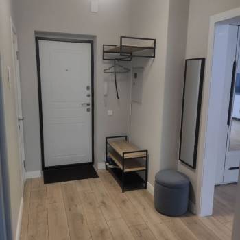 Сдается 1-комнатная квартира, 53 м²