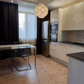 Сдается Многокомнатная квартира, 85 м²