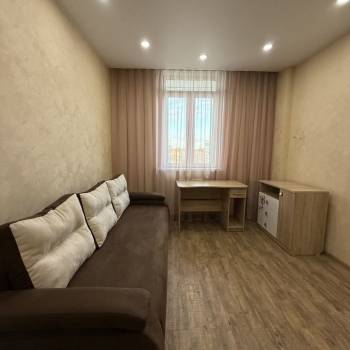 Сдается Многокомнатная квартира, 85 м²