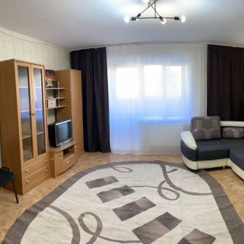 Сдается 1-комнатная квартира, 42 м²