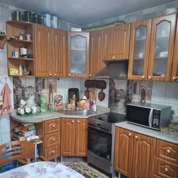 Продается Многокомнатная квартира, 86 м²