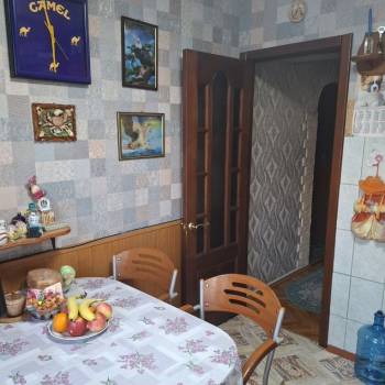 Продается Многокомнатная квартира, 86 м²