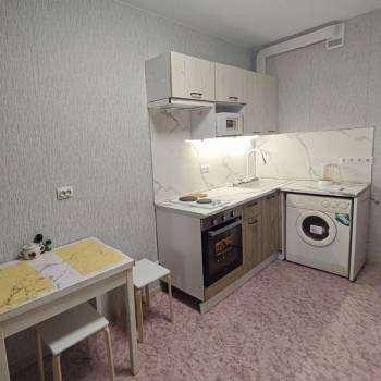 Сдается 1-комнатная квартира, 47 м²