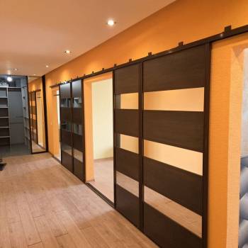 Сдается 2-х комнатная квартира, 81 м²