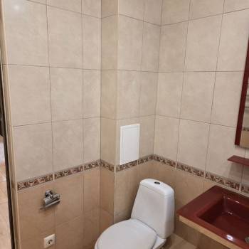 Сдается 2-х комнатная квартира, 81 м²
