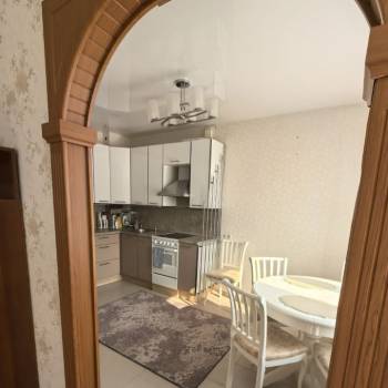 Сдается 2-х комнатная квартира, 60 м²