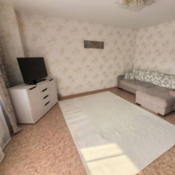 Сдается 2-х комнатная квартира, 60 м²