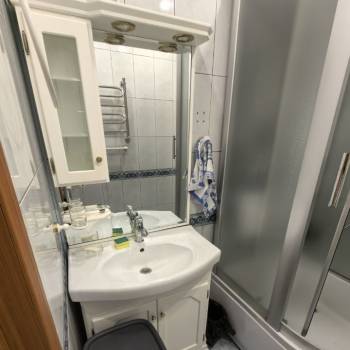 Сдается 2-х комнатная квартира, 60 м²