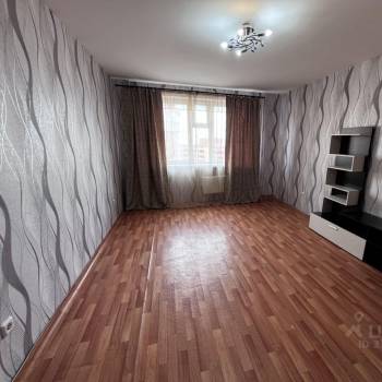 Сдается 1-комнатная квартира, 40,8 м²